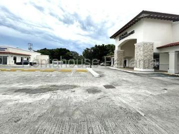 Local en Venta en Playa Blanca. 26 7114. Espacios, 225000.00 en Coclé Provincia