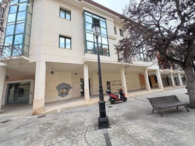 LOCAL EN VENTA EN PLENA PLAZA SANTA MARIA