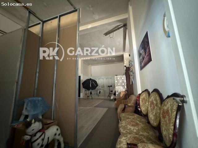 LOCAL EN VENTA EN PLENO CENTRO DE ALMERIA