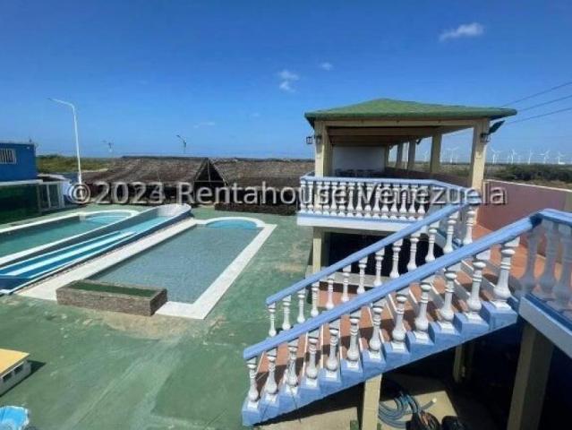 Local en Venta en Punto Fijo Falcón 426 m2