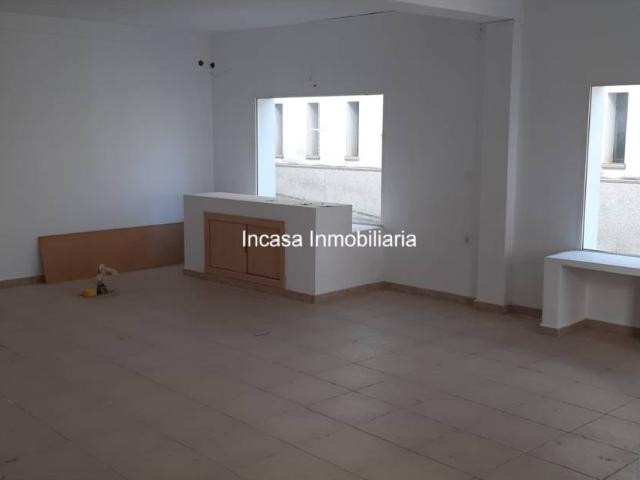 Local en venta en Semi centro