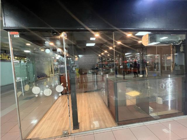 Local en Venta ó Alquiler Montalban