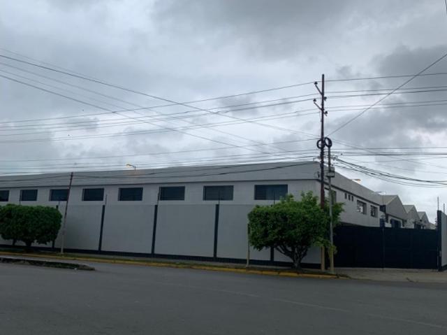 LOCAL EN ZONA INDUSTRIAL MUNICIPAL. CENTRO EMPRESARIAL 365. SOSCA 62