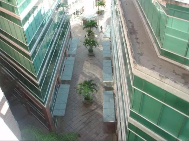 Local en alquiler ubicado en el CC Boleita Caracas C 5616166