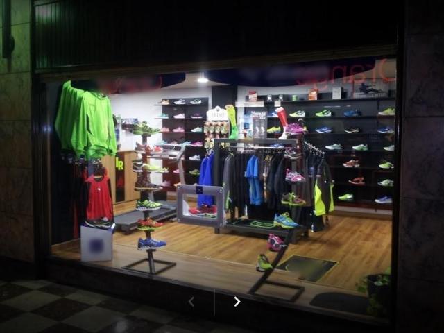 Local en alquiler en Torrelavega de 126 m2
