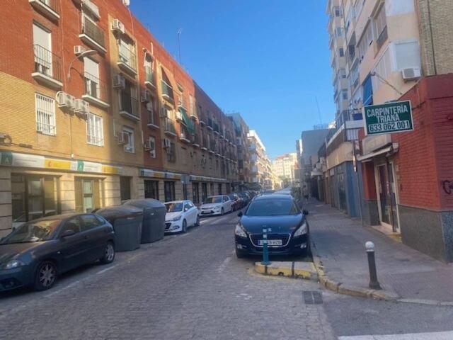 Local en alquiler en Zona Esperanza de Triana