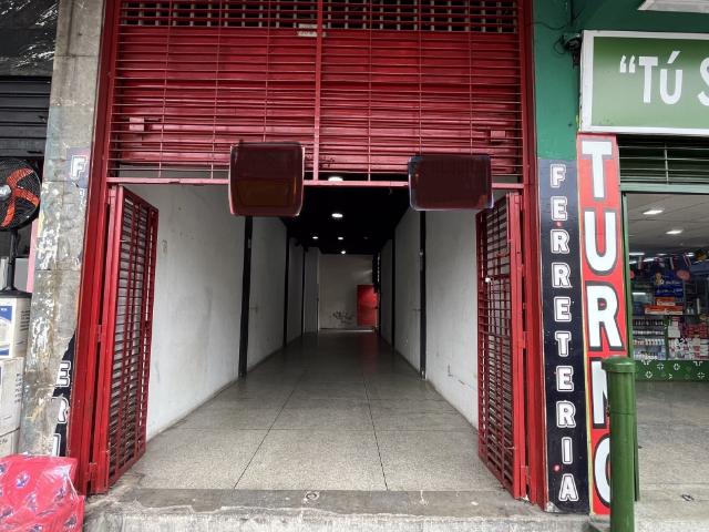 Local en Alquiler en Av.Bolivar Sur La Feria HL 10134100
