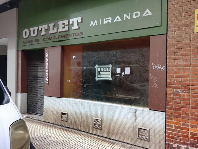 Local en alquiler en Calle Infiesto, Gijón, Asturias
