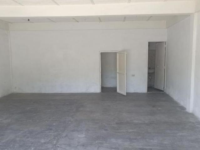 Local en Alquiler en Los Guayos Los Guayos Carabobo 48 m2