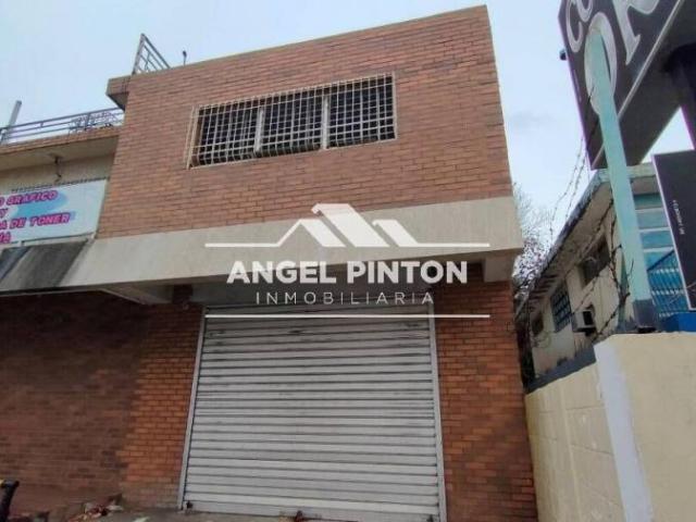 Local en Alquiler en Maracaibo CALLE DR PORTILLO Zulia 2 hab