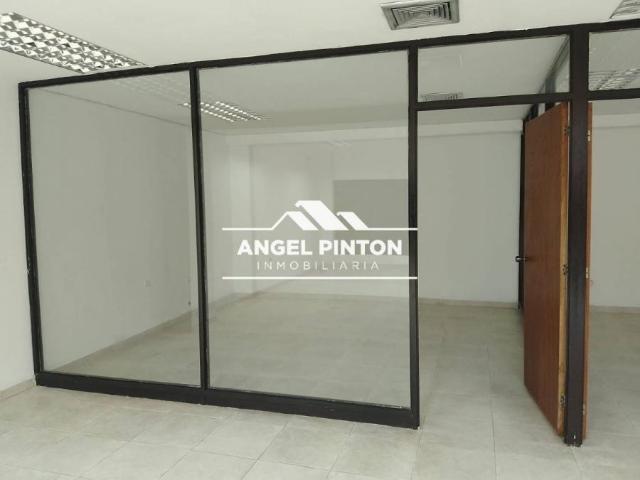 Local en Alquiler en Maracaibo Este Zulia 100 m2