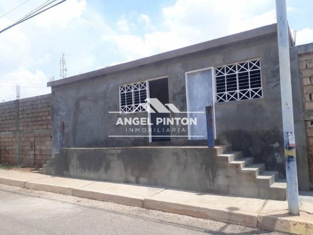 Local en Alquiler en Maracaibo OESTE Zulia 18 m2. 2 hab