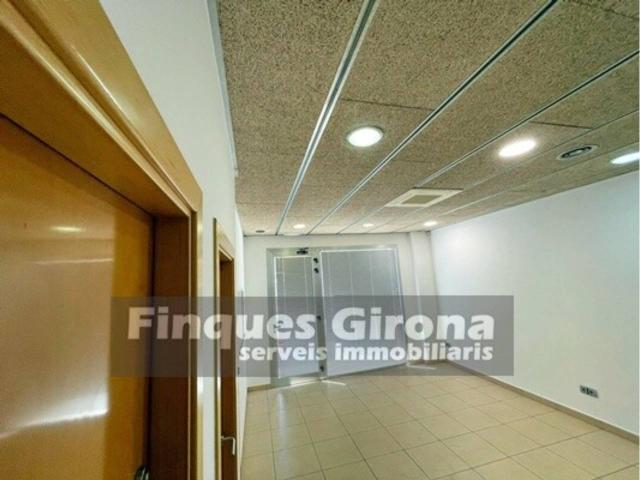 Local en alquiler en Migdia Casernes 17003