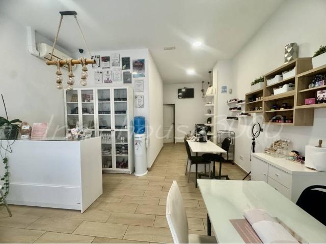 Local en alquiler en Puerto Canteras 35007