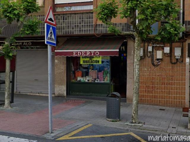 Local en alquiler o venta en Etxebarri