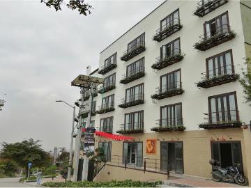 Local En Arriendo En Bogota En Candelaria A226940