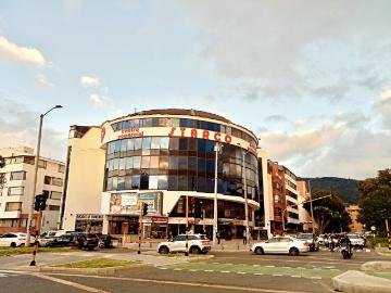 Local En Arriendo En Bogota En Santa Barbara Oriental A353112