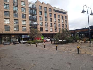 Local En Arriendo En Cajica En Centro Comercial San Roque A271064