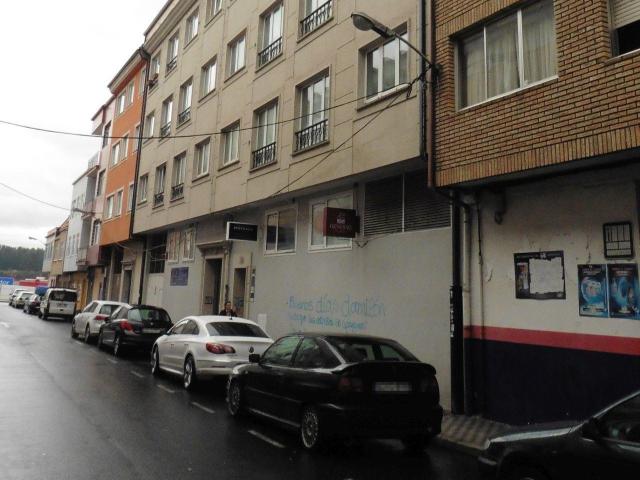 Local en Av Cataluña