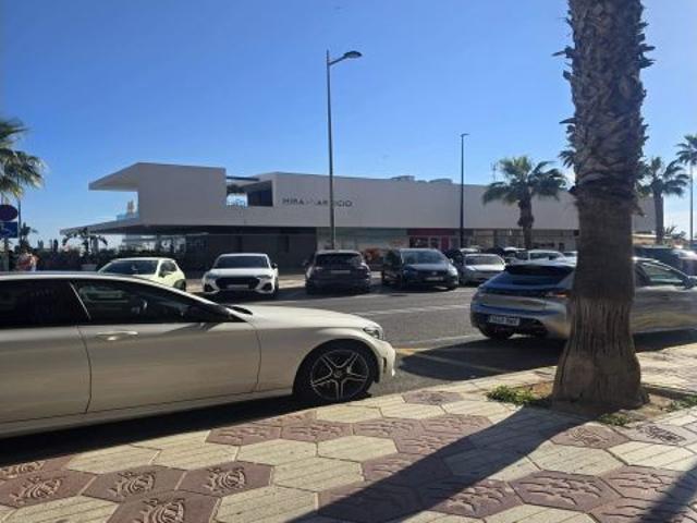 LOCAL EN AVENIDA FERNANDO PEREZ OJEDA