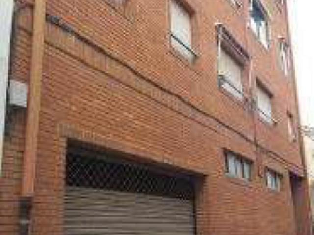 Local en C/ Ainsa