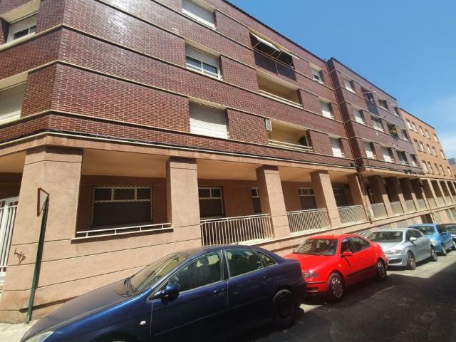 Local en C/ Anselm Aracil Alcoy