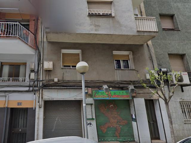 Local en C/ Calderón de la Barca Badalona Barcelona