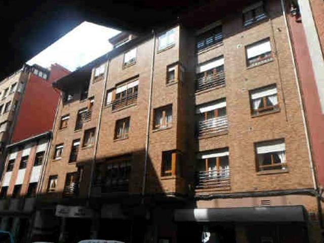 Local en C/ Celestino Cabeza