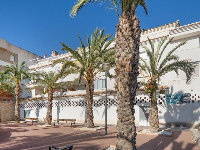 Local en C/ De Villeurbanne, Abanilla Murcia