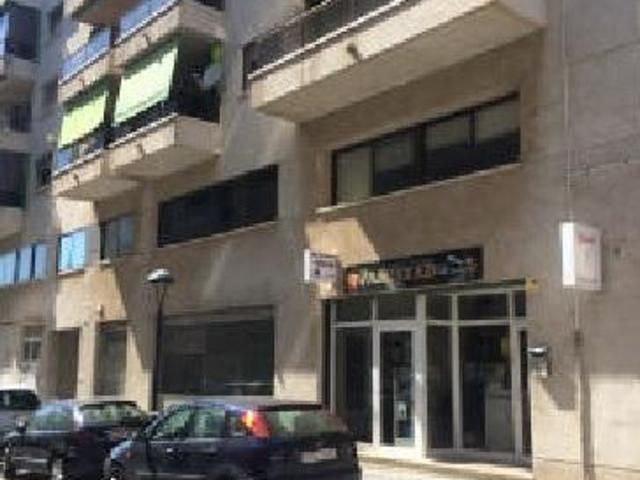 Local en C/ Extremadura, Cambrils Tarragona