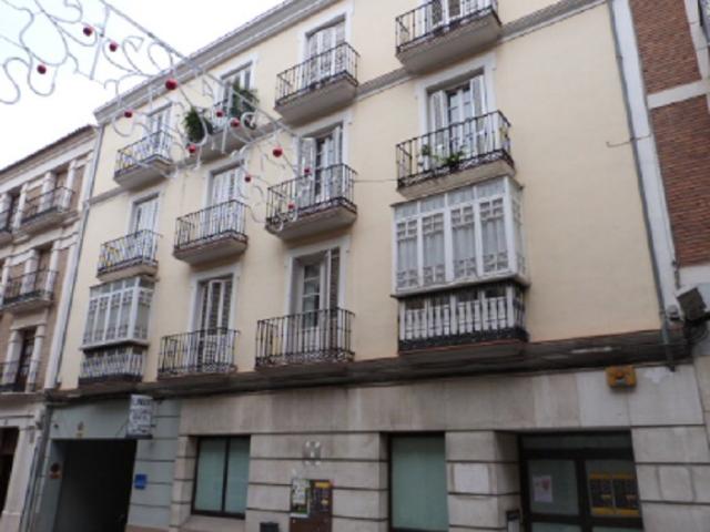 Local en C/ Infante Don Fernando, Antequera Málaga