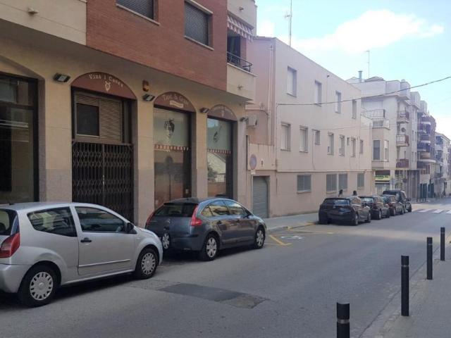 Local en C/ Jaume de Viver, Olesa de Montserrat Barcelona
