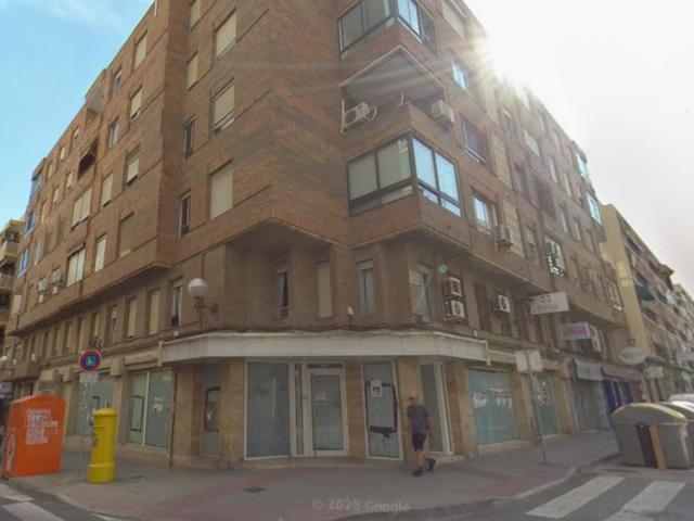 Local en C/ Pintor Gisbert