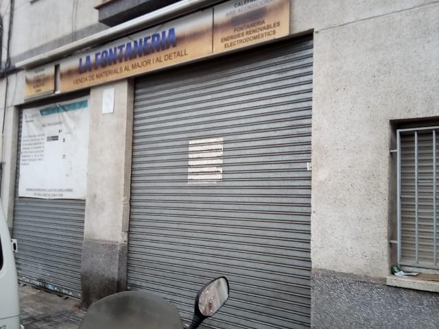 Local en C/ Tamarit, Ripollet Barcelona