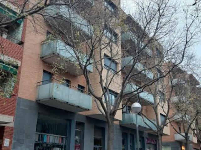 Local en C/ Vía Favència, Barcelona