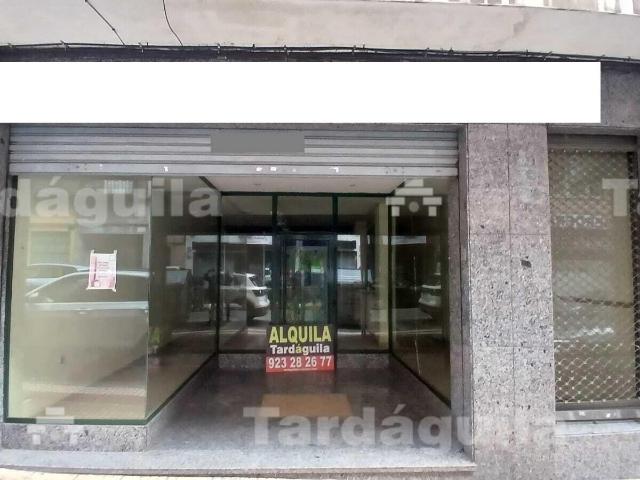 LOCAL EN CALLE VAN DYCK