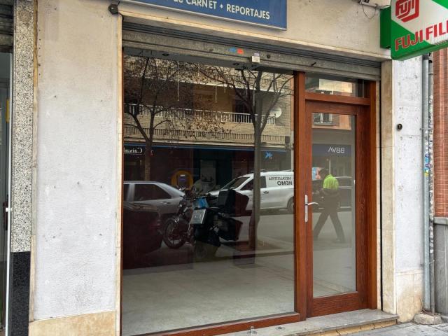 Local en calle Ahamar