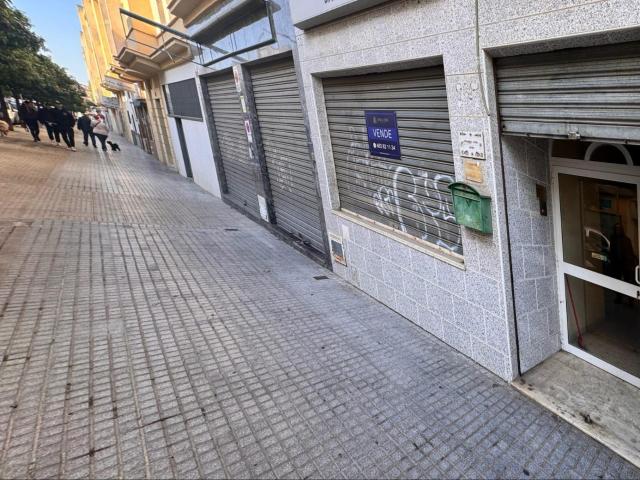 LOCAL EN CALLE ALCALÁ ZAMORA, CÓRDOBA CAPITAL