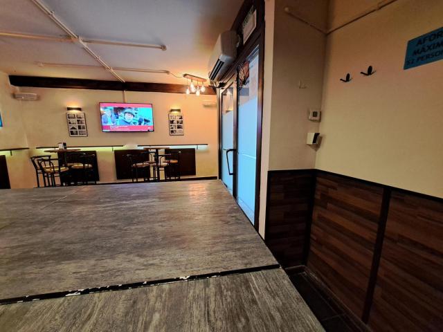 Local en Casco Historico con 144 m2 en una planta con licencia activa