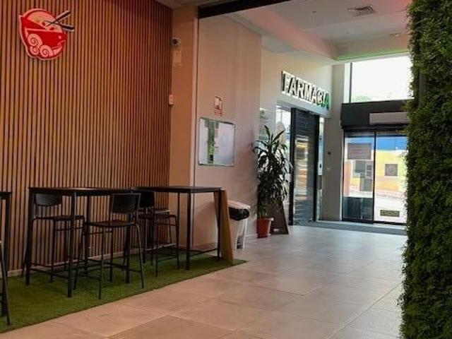 LOCAL EN CENTRO COMERCIAL ARENAL GOLF EN BENALMÁDENA