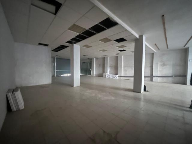 Local en Igualada de 350m2 per 150.000 Euros