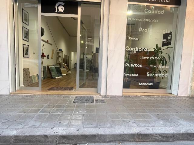 Local en Maestro Falla 8