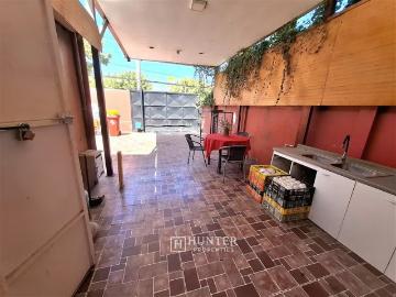 Local en Peñalolen con patente comercial al día | Espacios por CLP 1400. 00 en Peñalolén