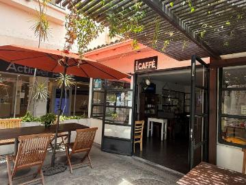 Local en Plaza Marina
