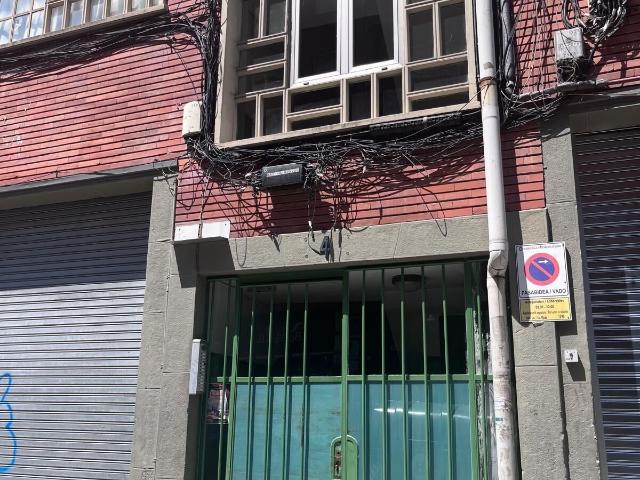 Local en planta 4ª de una nave industrial en la zona de Ametzola