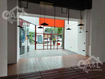 Local en Planta Alta en Renta en Plaza Xanat