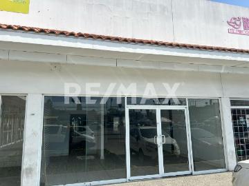 LOCAL EN RENTA DE 89.48 M2, SOBRE BLVD. BENITEZ, TIJUANA