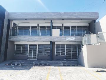 Local y/o oficina en planta baja en Blvd. El Tajito