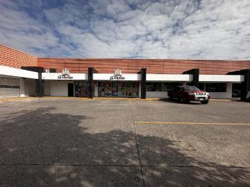 LOCAL EN RENTA EN PLAZA COMERCIAL PAGES LLERGO VILLAHERMOSA