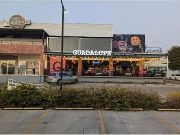 Local en renta en Residencial Esmeralda Norte, Colima, Colima